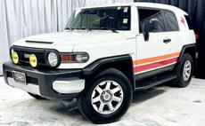 2014 Toyota FJ Cruiser Base