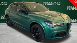 2024 Alfa Romeo Stelvio Quadrifoglio Carbon