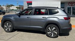 2025 Volkswagen Atlas SE