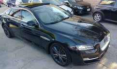 2019 Jaguar XJ Collection