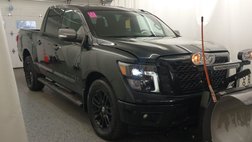 2019 Nissan Titan 4x4 Crew Cab SV