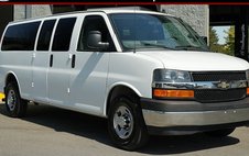 2017 Chevrolet Express LT 3500