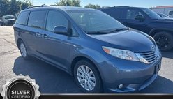 2015 Toyota Sienna XLE