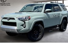 2022 Toyota 4Runner TRD Off-Road
