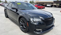 2022 Chrysler 300 S V8