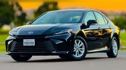 2026 Toyota Camry LE FWD