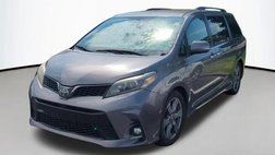 2018 Toyota Sienna SE 8-Passenger