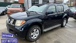 2006 Nissan Pathfinder LE 4WD