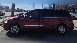2013 Chrysler Town and Country Limited