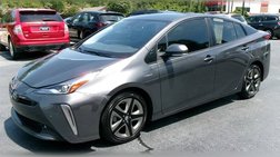 2022 Toyota Prius LE