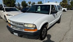 2002 Chevrolet S-10 Base