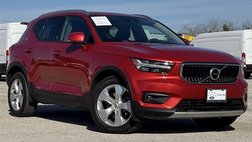 2021 Volvo XC40 T4 Momentum