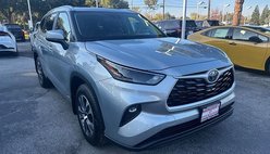 2024 Toyota Highlander Hybrid XLE