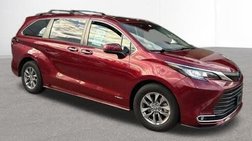 2021 Toyota Sienna XLE 7-Passenger