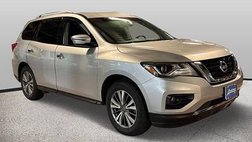2020 Nissan Pathfinder SV