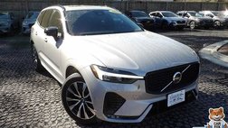 2025 Volvo XC60 B5 Plus Dark Theme