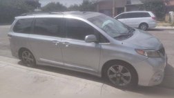 2012 Toyota Sienna SE 8-Passenger