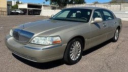 2004 Lincoln Town Car Signature
