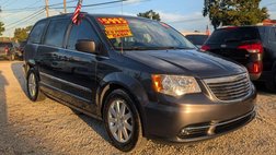 2015 Chrysler Town and Country Touring