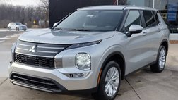 2026 Mitsubishi Outlander ES