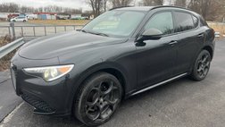 2023 Alfa Romeo Stelvio Estrema