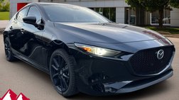 2022 Mazda MAZDA3 Premium