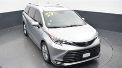 2023 Toyota Sienna Platinum 7-Passenger