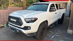 2017 Toyota Tacoma SR