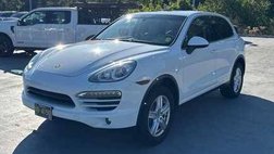 2014 Porsche Cayenne Standard