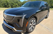 2025 Cadillac Escalade IQ Luxury 2