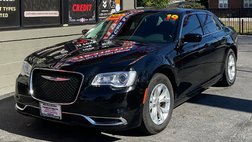 2019 Chrysler 300 Touring
