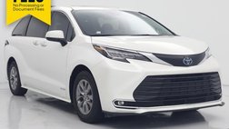 2021 Toyota Sienna XLE