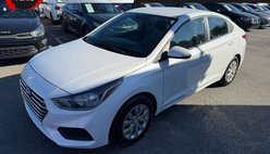 2022 Hyundai Accent SE