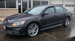 2018 Volkswagen Passat R-Line