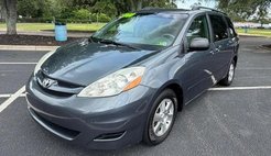 2010 Toyota Sienna LE 8-Passenger