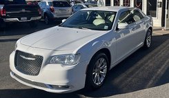 2017 Chrysler 300 Limited