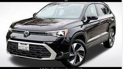 2025 Volkswagen Taos SE 4Motion
