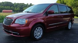 2016 Chrysler Town and Country Touring
