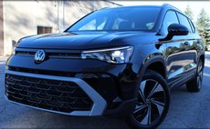 2025 Volkswagen Taos SE 4Motion