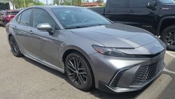 2026 Toyota Camry Hybrid SE