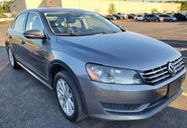 2012 Volkswagen Passat SEL Premium