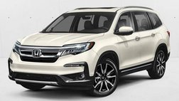 2019 Honda Pilot Touring w/Rear Captain's Chairs