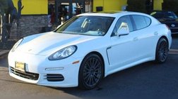 2015 Porsche Panamera 4