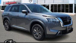 2022 Nissan Pathfinder SV