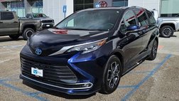 2025 Toyota Sienna Platinum 7-Passenger