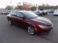 2016 Chrysler 200 S