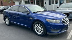 2013 Ford Taurus SE