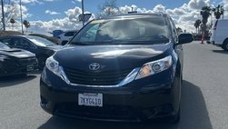 2015 Toyota Sienna LE