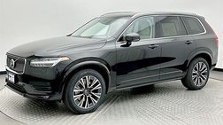 2022 Volvo XC90 T5 Momentum