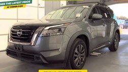 2022 Nissan Pathfinder SV
